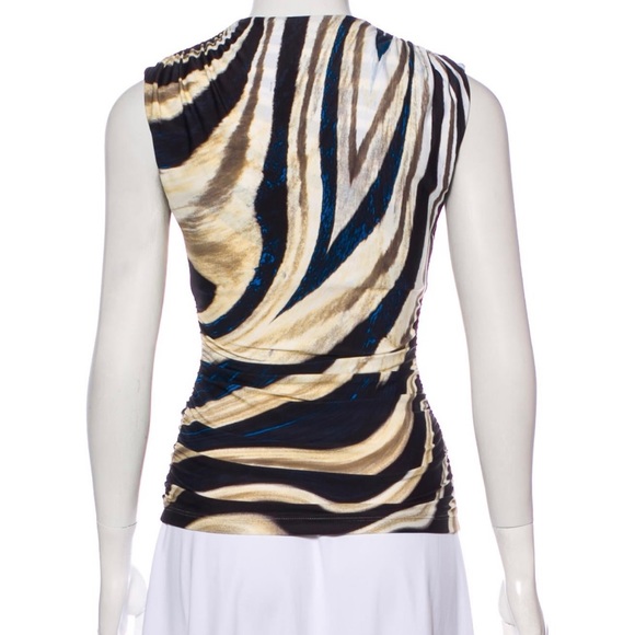 Top - Picture 3 of 3